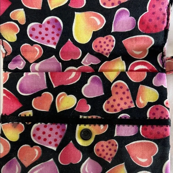 Handmade Colorful Heart Pattern Change Purse with Wristlet - Picture 6 of 8